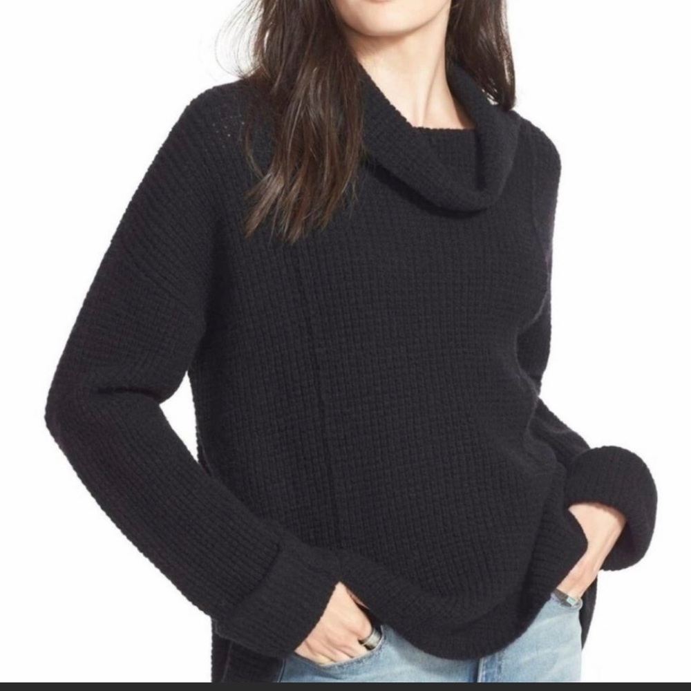 Free People EUC wool cowl neck sweater